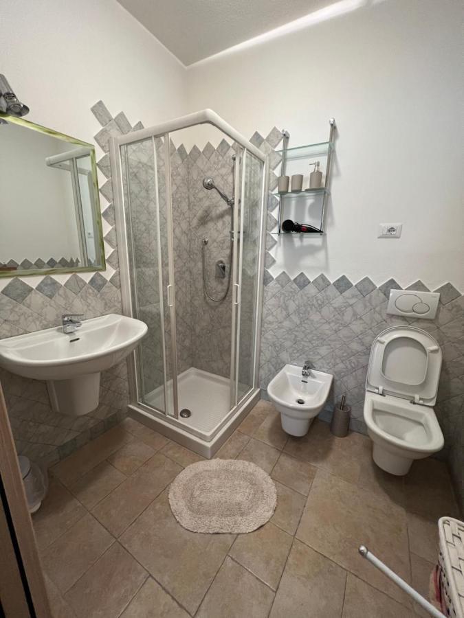 Rena Bianca House Hotel Porto Torres Bagian luar foto